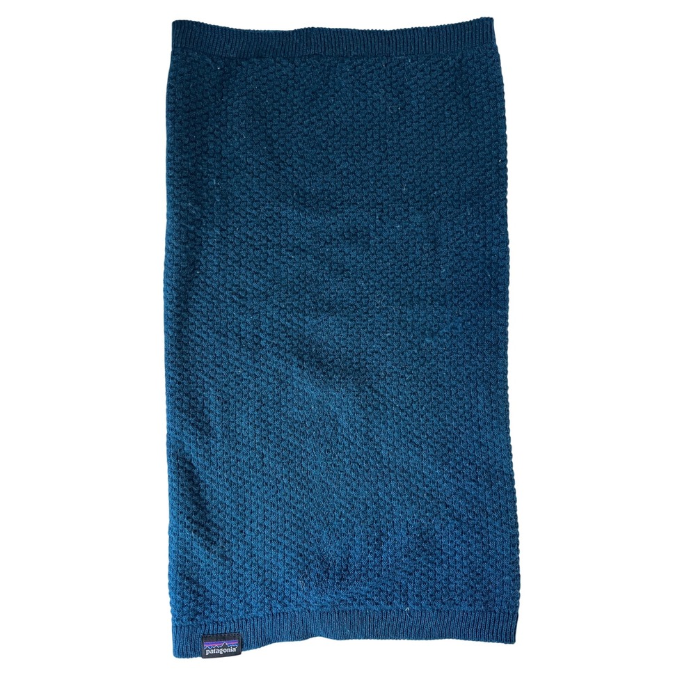 Patagonia Neck Gaiter Teal Blue Textured Knit Winter Scarf Outdoor